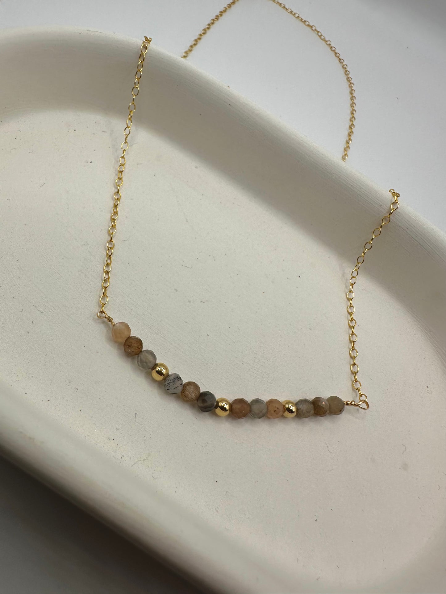 Serene Bar Necklace
