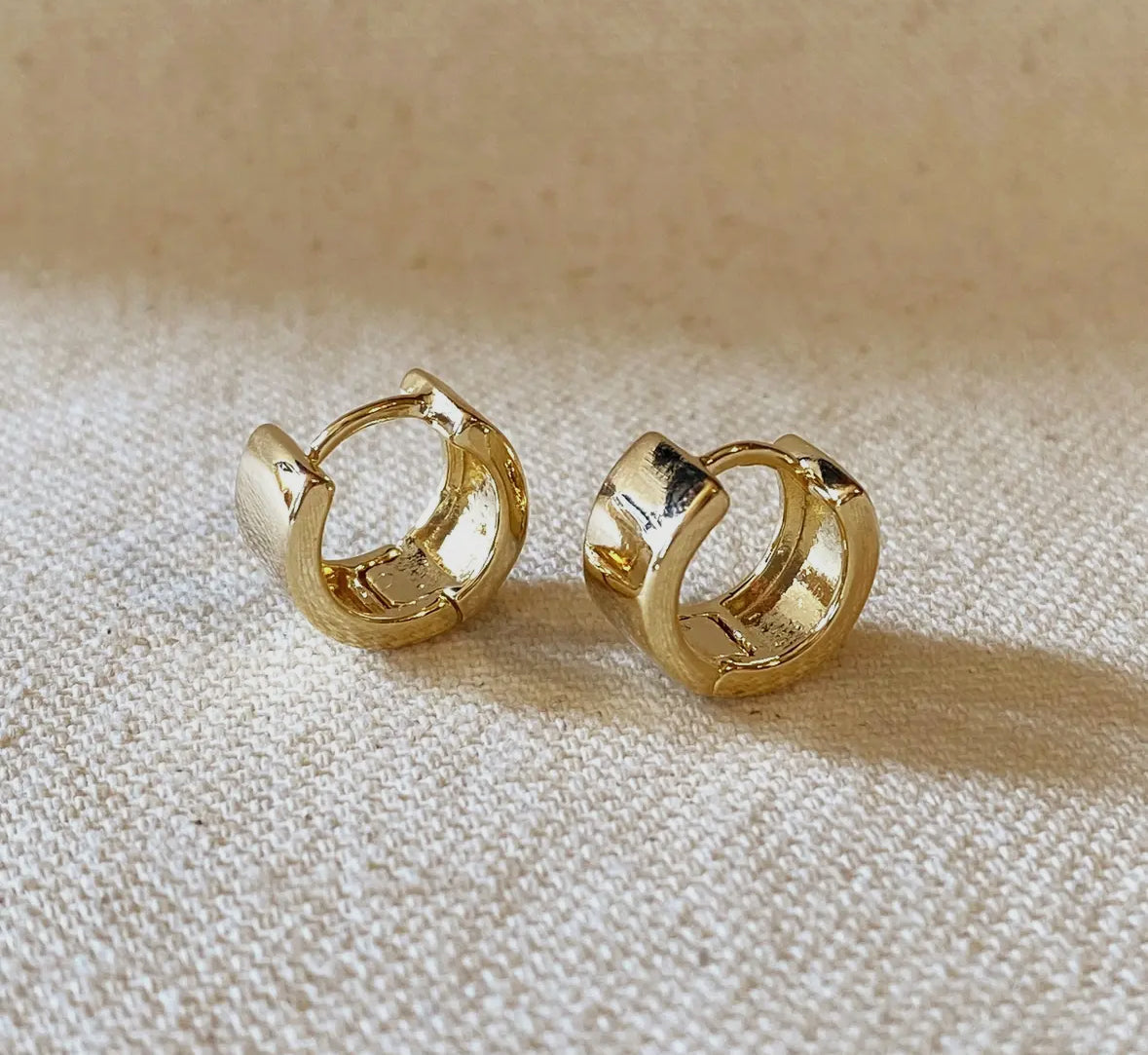 Kendall Huggie Hoops